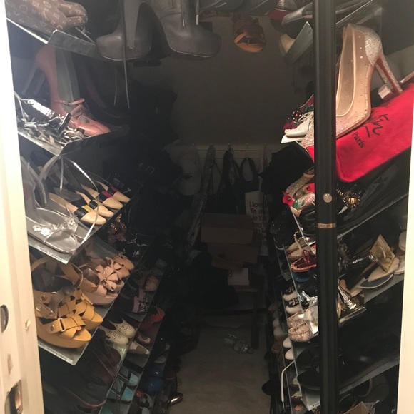 Meet your Posher, Anita - Picture 5 of 6